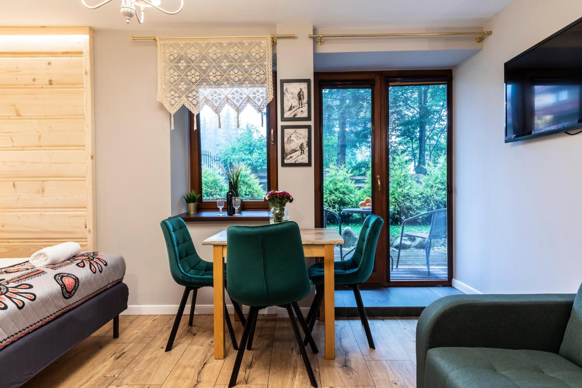 Udanypobyt Apartamenty Przy Dolinach C I D Kościelisko Extérieur photo